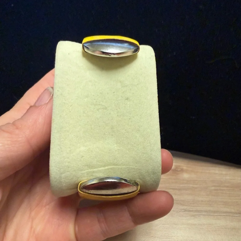 Geneva quartz watch